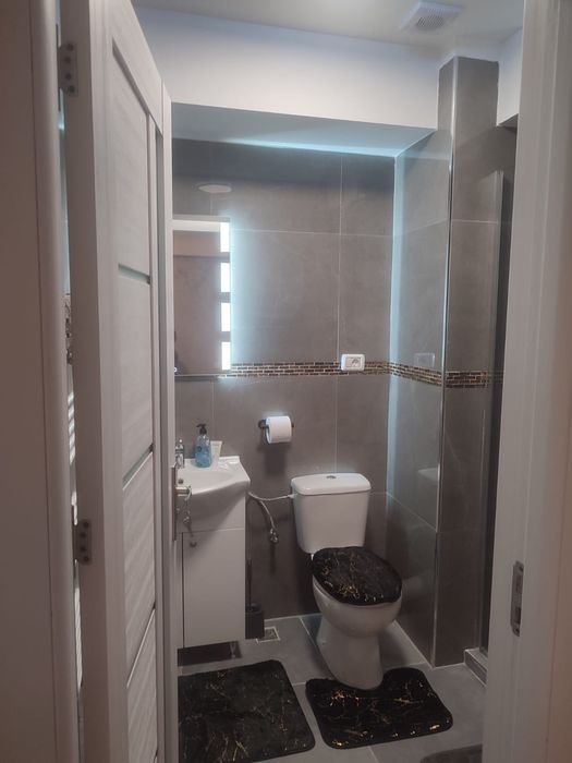 Apartament de închiriat