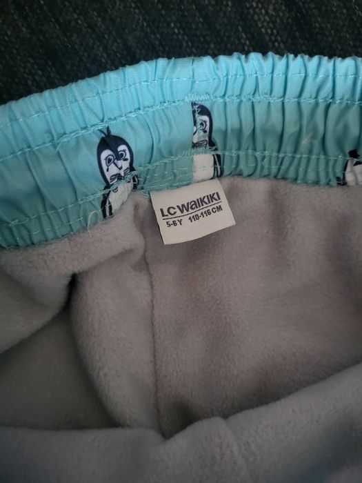 Джинсы утеплённые для девочки.