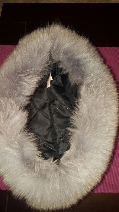 Caciula de blana de vulpe argintie