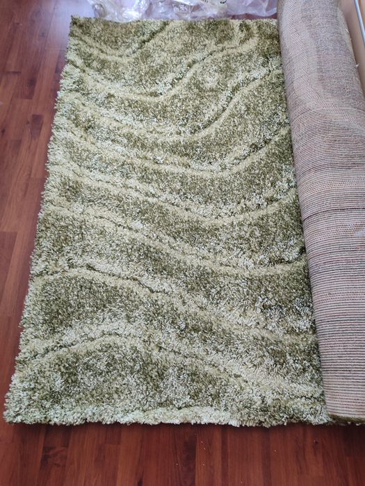 Продам 2 новых паласа(травка)