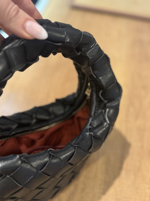 Дамска чанта мини по модел на Bottega Veneta jodie