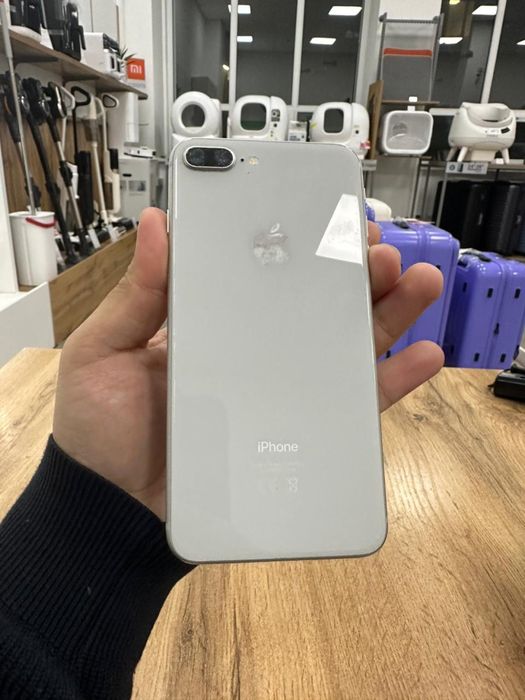 Продаётся Iphone 8 plus на 64 gb