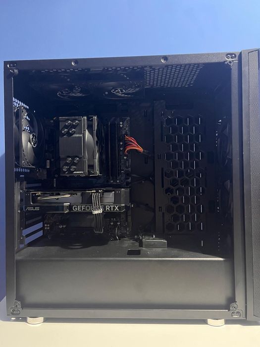PC Gaming / RTX 4060 / i7 / 1.25TB