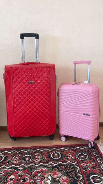 Чемоданы и сумки на роликах