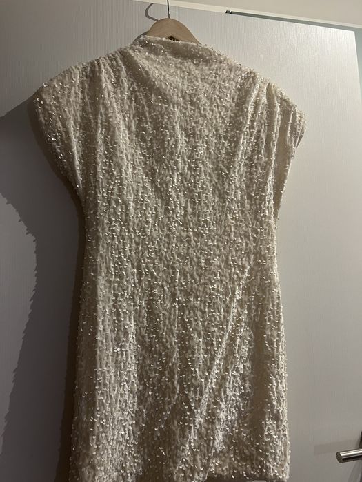 Дамска бяла рокля с пайети