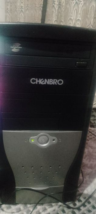 ASUS sistemali blokini chenebro