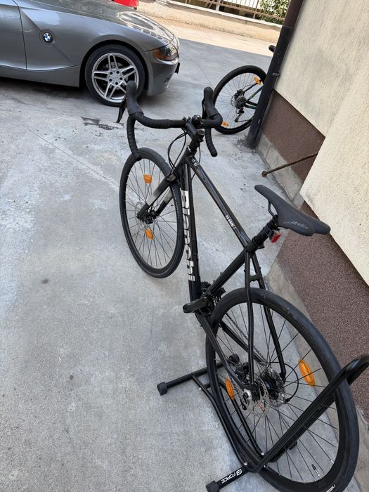 Шосеен велосипед Bianchi Via Nirone 7 Disc (Shimano 105)