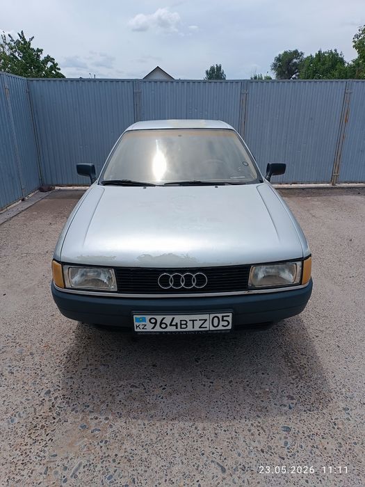 Продам машину Ауди 80