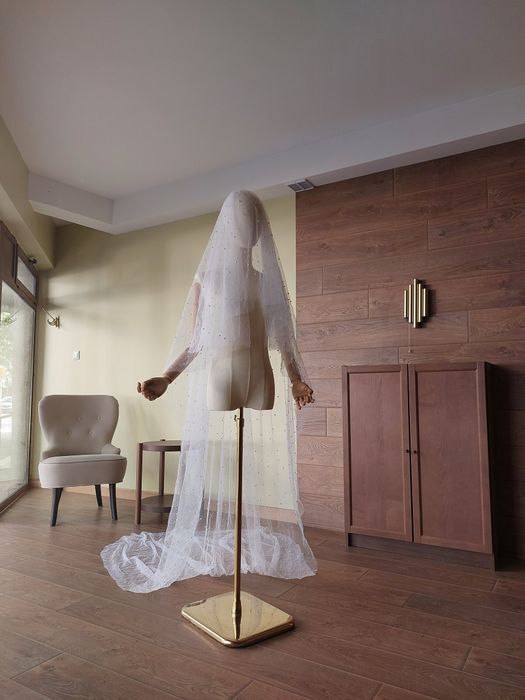 Дълъг Булчински Воал Тюл Перли Бяло Забулване Сватбена Рокля