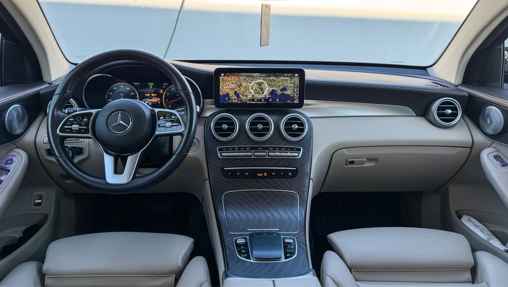Mercedes-Benz GLC 200 Coupe / 2019 / 2.0 Benzină 211 CP / Hybrid