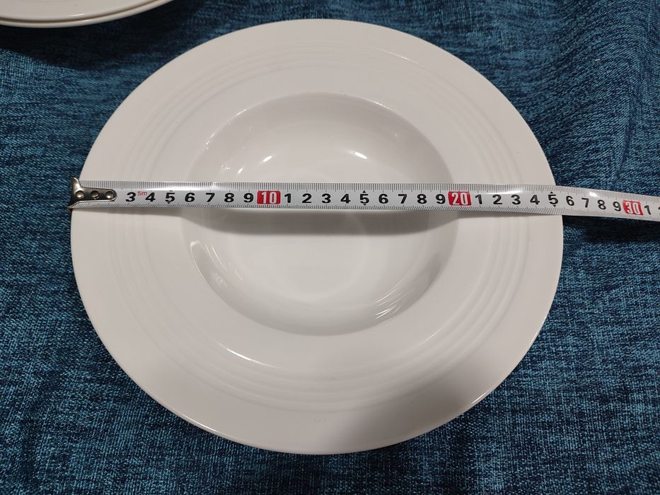 Продаю тарелки, состояние новое, цена за штуку