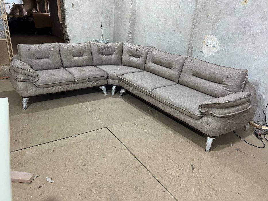 Мебель на заказ дивануголок и в наличии есть//