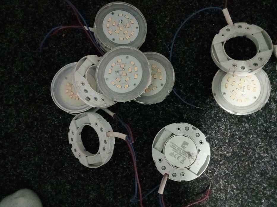 leduri 20 de bucăți 150 RON negociabil