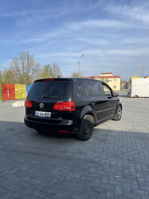 VOLKSWAGEN Touran 2011 — imagine 4