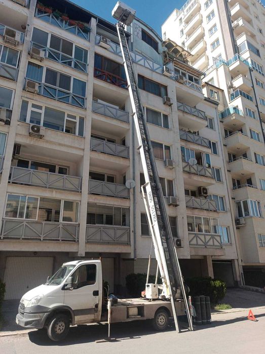 Хаспел за керемиди – мобилен асансьор за покриви под наем София