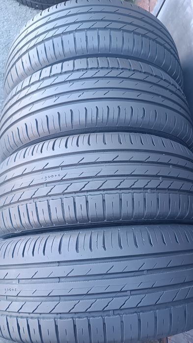205/60/16 Nokian