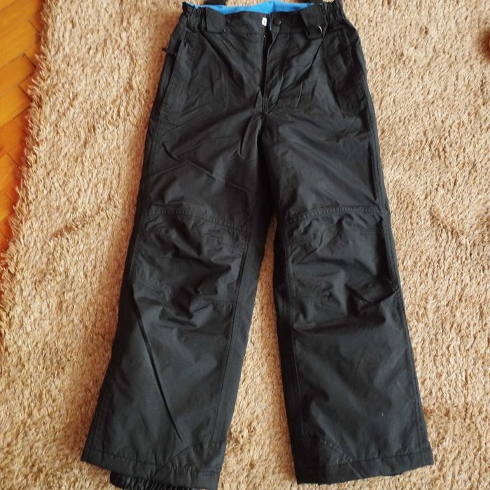 Черен ски панталон номер 140