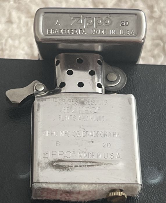 Bricheta Zippo reincarcabila