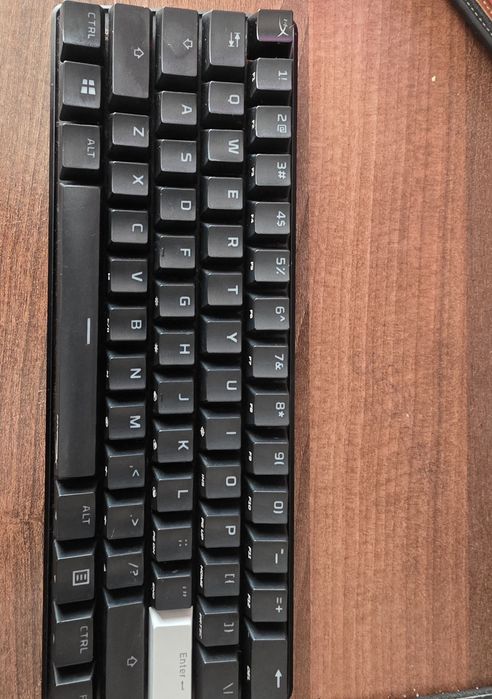 Tastatura Hyperx mecanica 60%