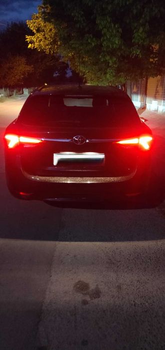 Toyota Avensis 2015година. 2.0 D-4D 143к.с.