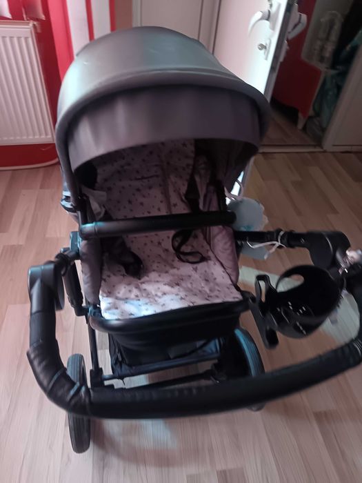 Бебешка количка kinderkraft