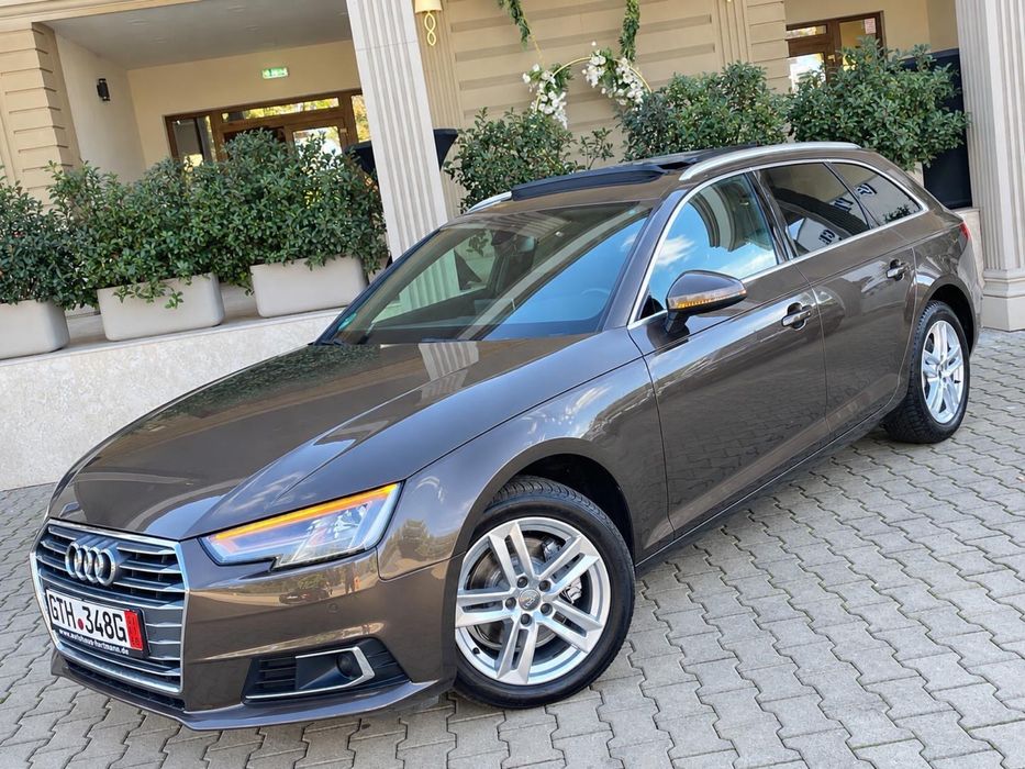 AUDI A4 2.0TDI 150CP Automat 2017/09 EURO-6 *Panoramic-Ceasuri FULL Plasma-Faruri Matrix-Semnalizari dinamice-ACC Distronic Plus-Stare Impecabila*TOP
