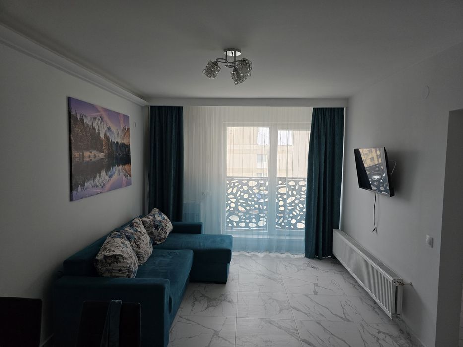 Direct Proprietar Apartament 2 camere de inchiriat B-dul Bucuresti White Tower