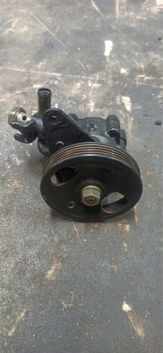 ГУР насос Ниссан