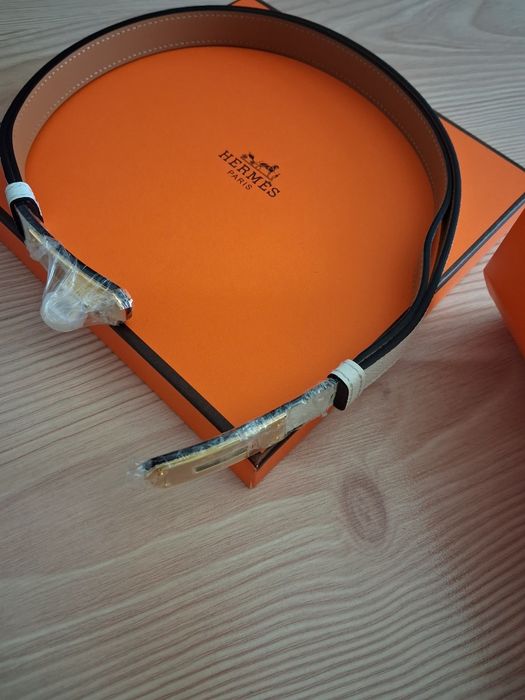 Curea Hermes Kelly alb