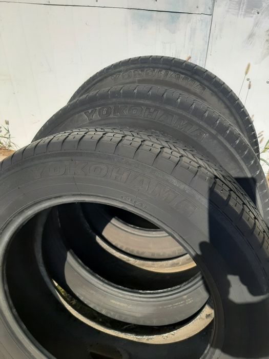 Продам шины. 225/60/18 якогама