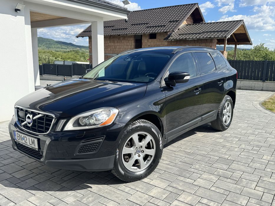 VOLVO XC60 2011