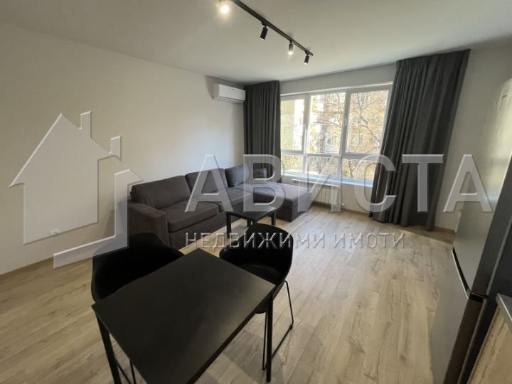 Дава се под наем Двустаен апартамент в София, Зона Б-19 - 58 кв.м за 665 € - Снимка #1