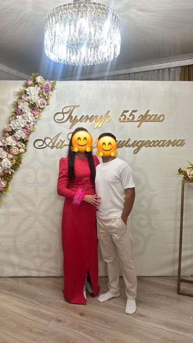 Продам розовое  платье до пола)