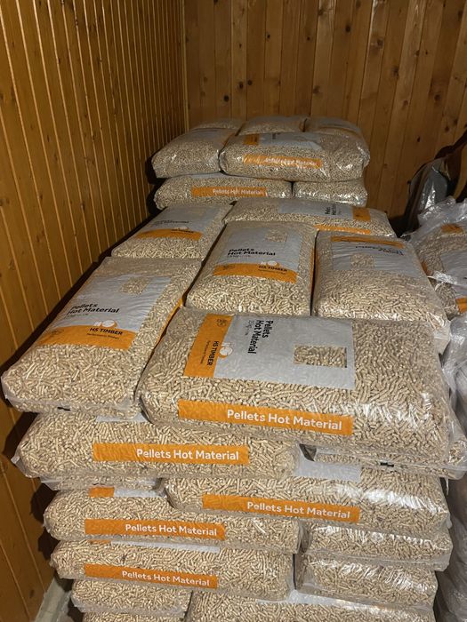 PELETI - Pellets Hot Material - la saci de 15 kg sau palet (66 saci)