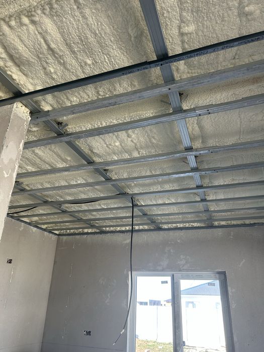 Casa noua de vanzare