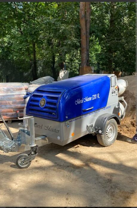 Полусухой стяжка с огрегатом