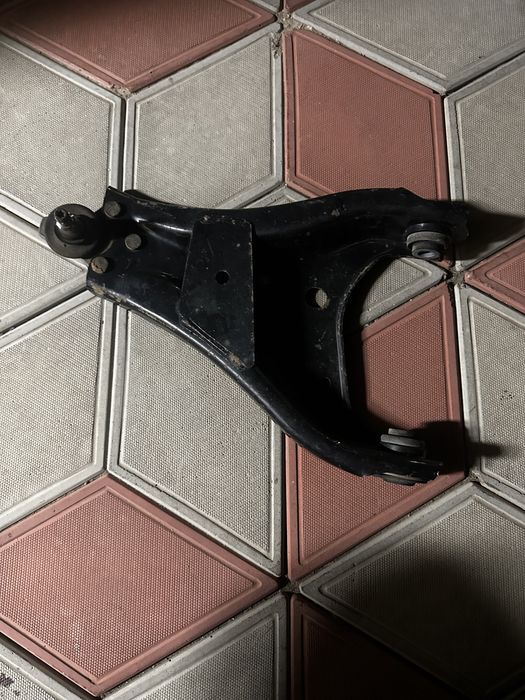 Продам рычаг для