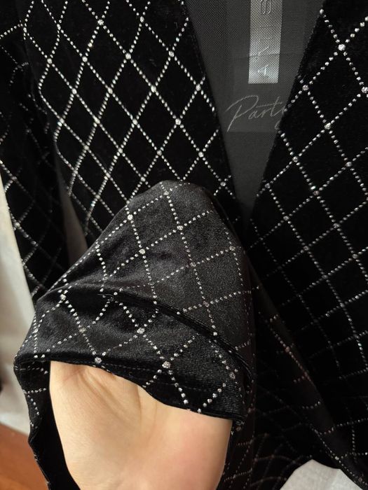 Новое чёрное платье 42-44