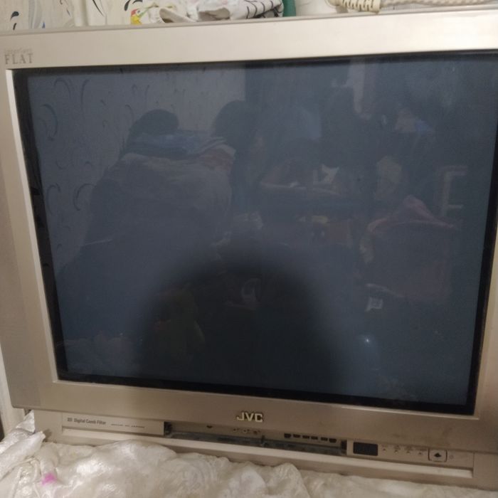 Продается телевизор