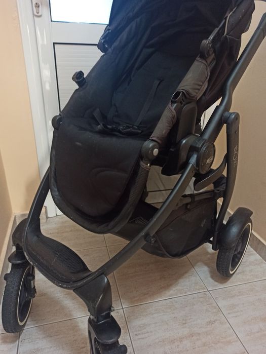 Продавам Бебешка количка Graco Evo XT