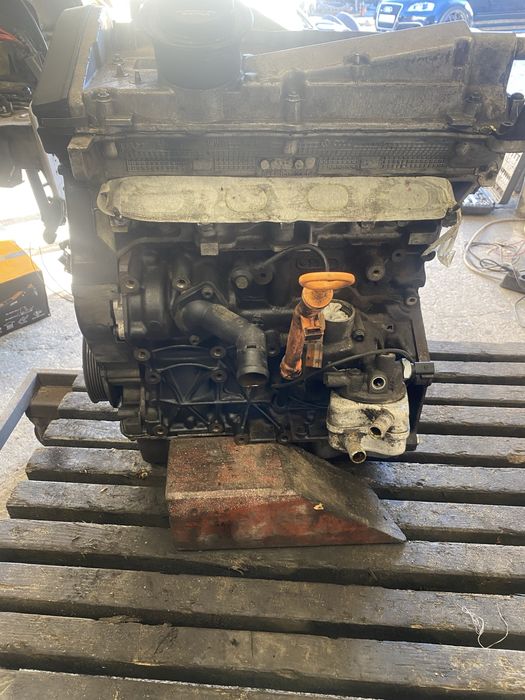 Двигател ауди с3 audi s3 apy отличен