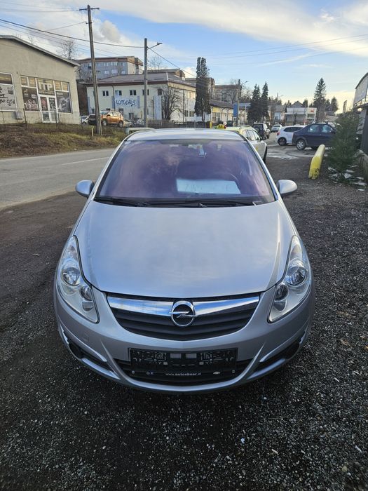 Vând Opel Corsa D
