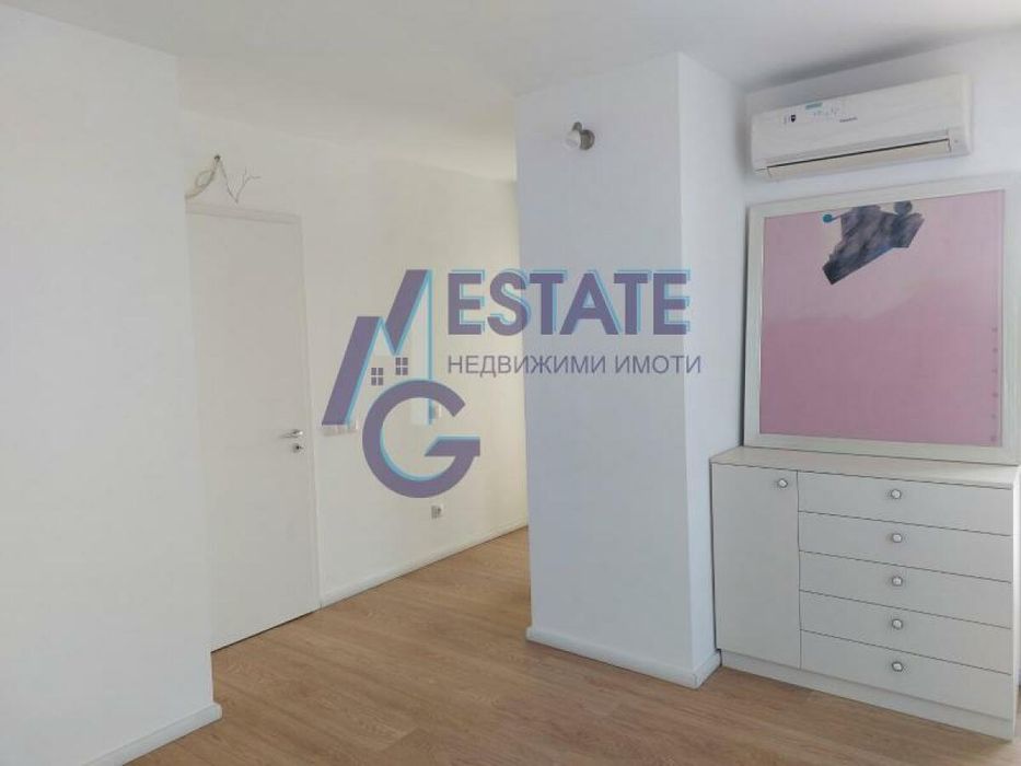 Продава се Тристаен апартамент в Царево - 180 кв.м за 1800 €/кв.м - Снимка #12
