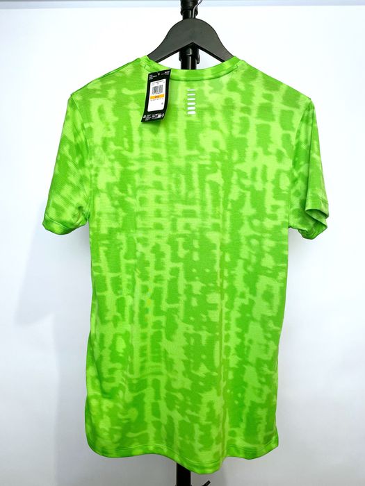 Tricou Under Armour nou cu eticheta