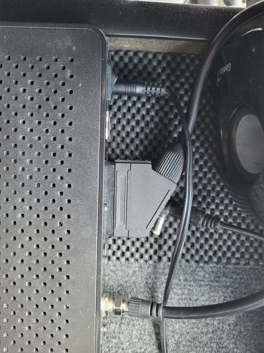 Televizor Akai ,12 volti,ideal pentru camping,camion