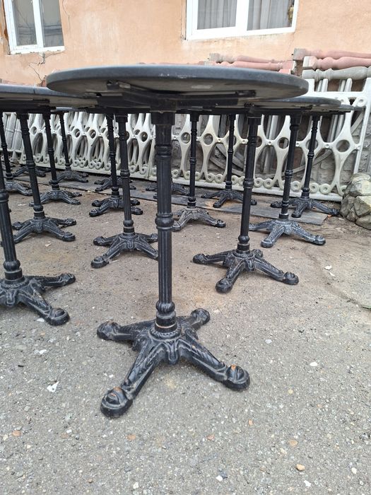 Mese fonta cu blat din granit