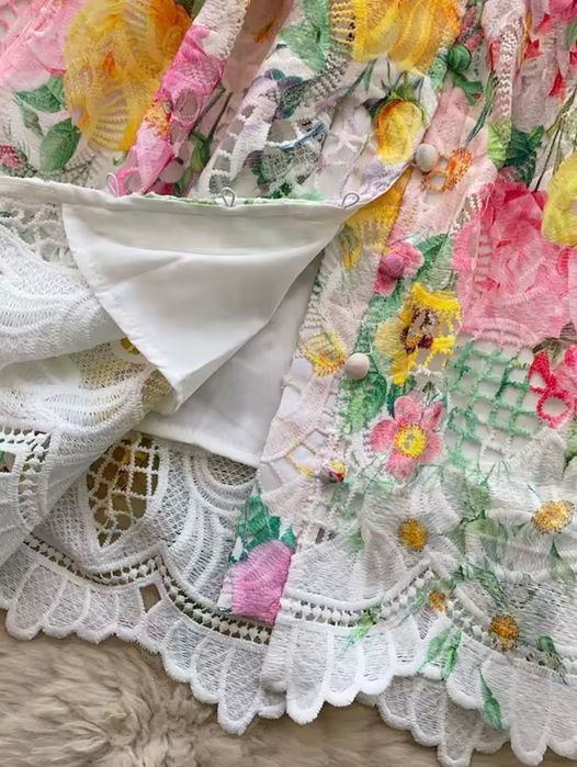 Дамска дантелена рокля