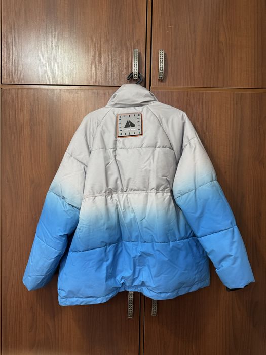 Продаю Куртку Унисекс