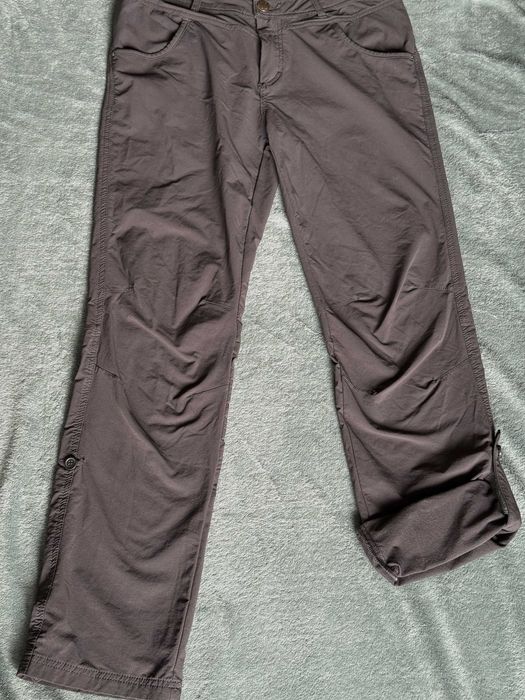 Продавам туристически дамски панталон tchibo