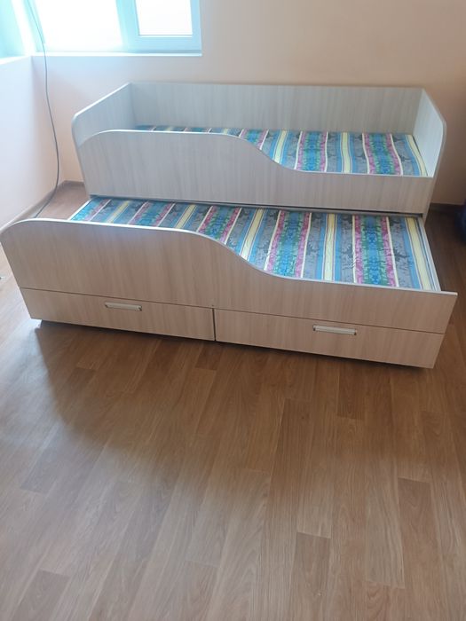 Детская двухместная кровать